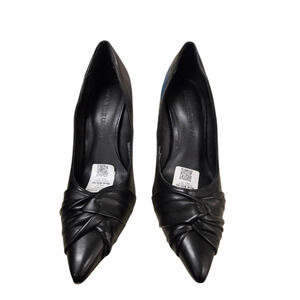 NWT 7.5 Black Gabrielle Union heels